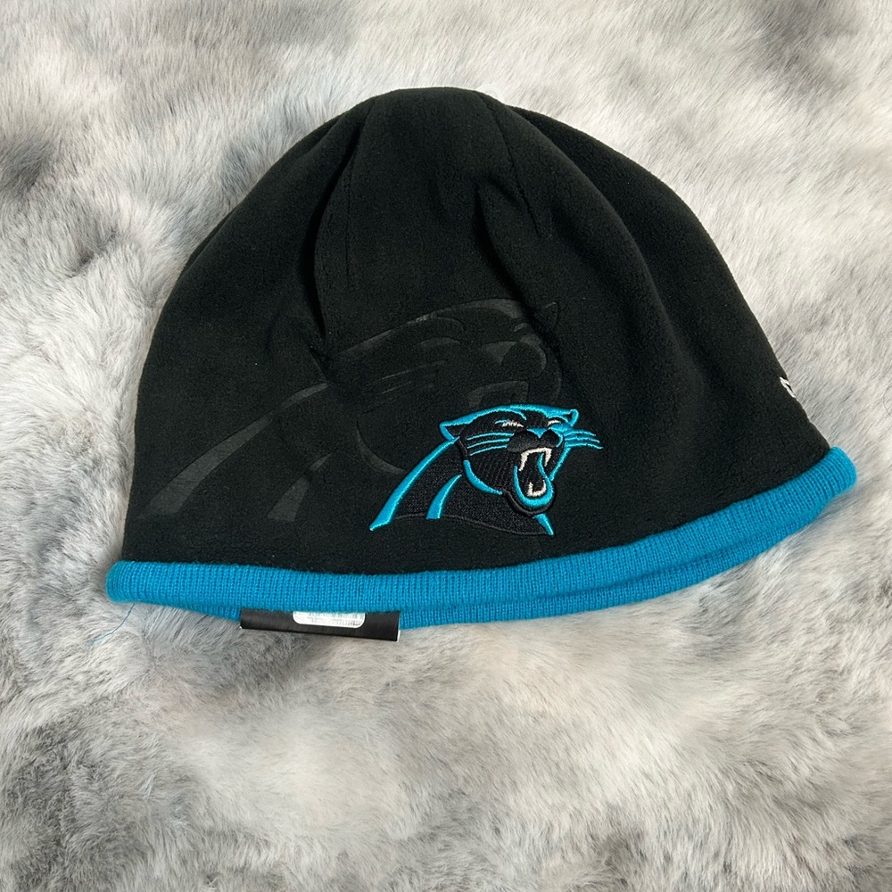 NWT NFL Carolina Panthers beanie hat